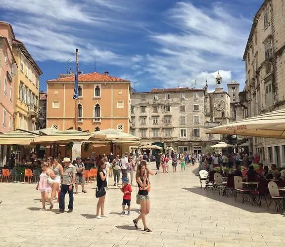 Ante - Diocletian's Palace * Split