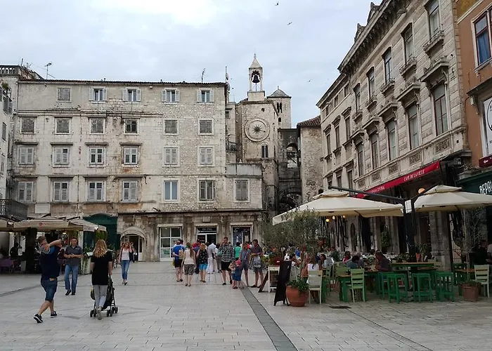 Ante - Diocletian's Palace * Сплит